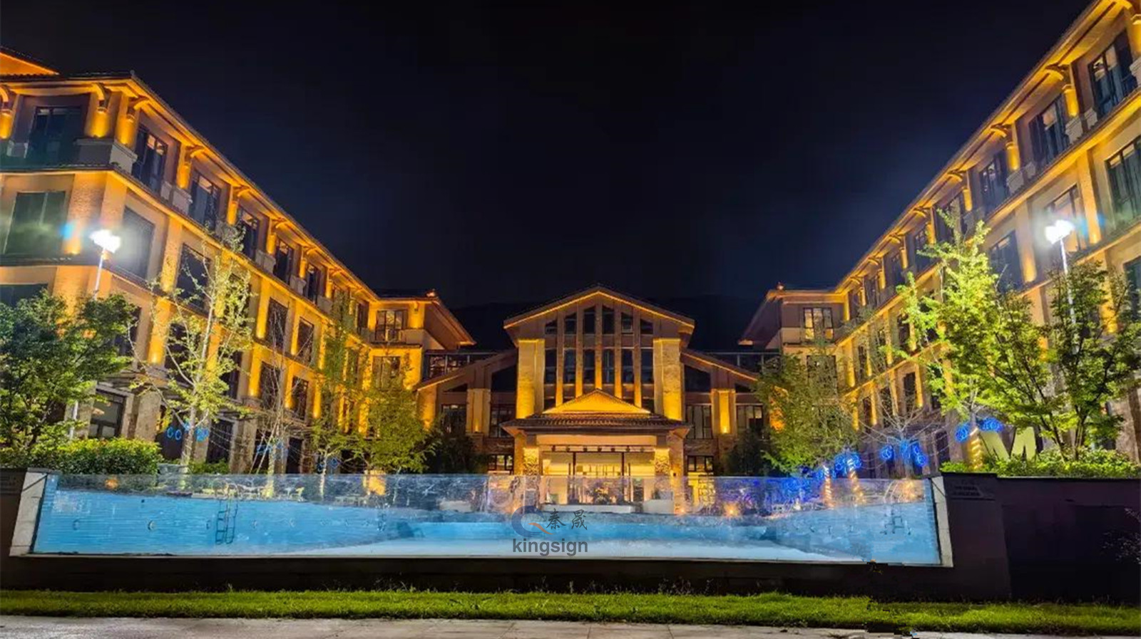 لوحة أكريليك لنافذة حمام السباحة الفاخرة